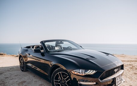 Ford Mustang VI рестайлинг, 2020 год, 3 060 000 рублей, 3 фотография
