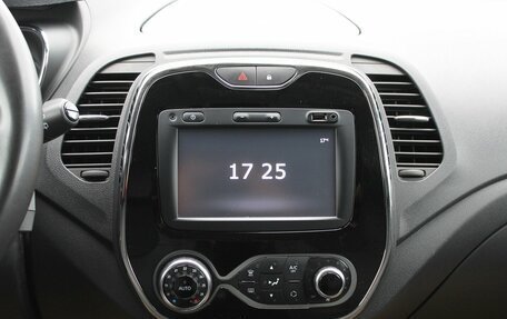 Renault Kaptur I рестайлинг, 2017 год, 1 520 000 рублей, 12 фотография