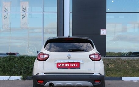Renault Kaptur I рестайлинг, 2017 год, 1 520 000 рублей, 5 фотография