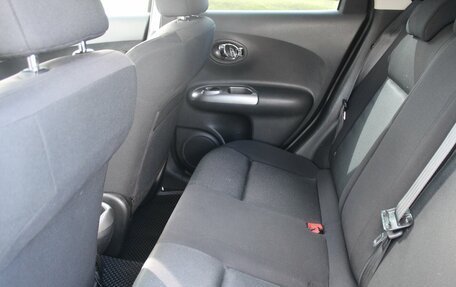 Nissan Juke II, 2011 год, 800 000 рублей, 9 фотография