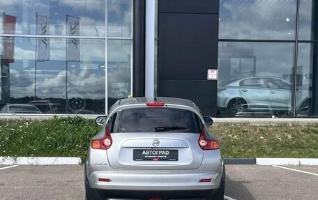 Nissan Juke II, 2011 год, 800 000 рублей, 5 фотография