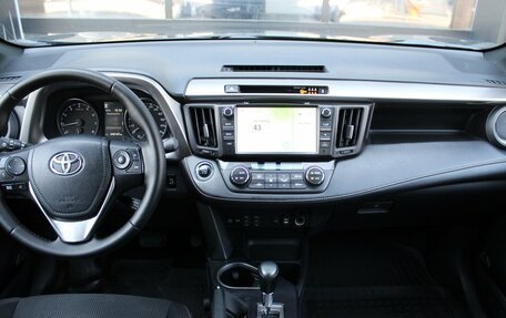 Toyota RAV4, 2019 год, 2 020 000 рублей, 9 фотография