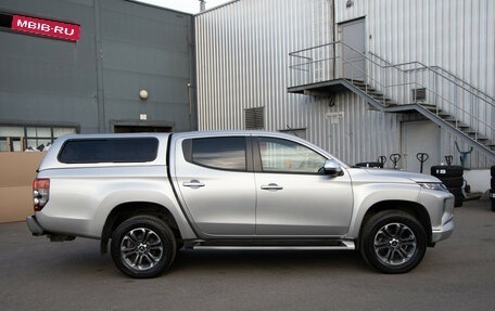 Mitsubishi L200 IV рестайлинг, 2021 год, 3 599 000 рублей, 8 фотография