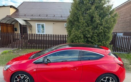 Opel Astra J, 2013 год, 1 150 000 рублей, 23 фотография