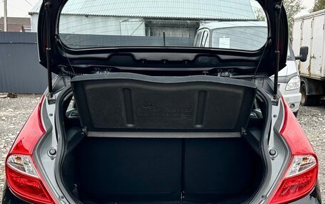 Hyundai Solaris II рестайлинг, 2011 год, 659 000 рублей, 11 фотография