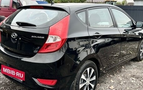 Hyundai Solaris II рестайлинг, 2011 год, 659 000 рублей, 4 фотография