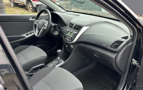 Hyundai Solaris II рестайлинг, 2011 год, 659 000 рублей, 21 фотография