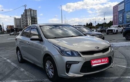 KIA Rio IV, 2018 год, 1 050 000 рублей, 4 фотография