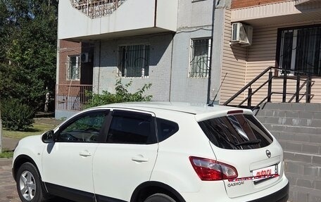 Nissan Qashqai, 2011 год, 1 070 000 рублей, 3 фотография