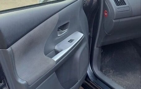 Toyota Prius Alpha I (ZVW40/41), 2014 год, 1 750 000 рублей, 7 фотография