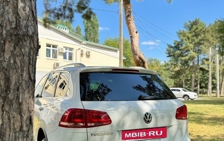 Volkswagen Touareg III, 2015 год, 2 800 000 рублей, 7 фотография