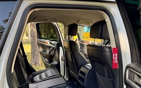 Volkswagen Touareg III, 2015 год, 2 800 000 рублей, 22 фотография