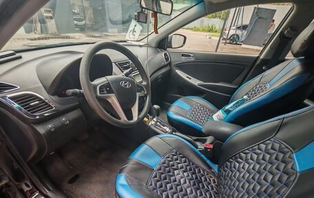 Hyundai Solaris II рестайлинг, 2014 год, 890 000 рублей, 11 фотография