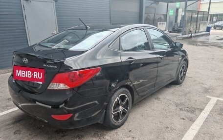 Hyundai Solaris II рестайлинг, 2014 год, 890 000 рублей, 19 фотография