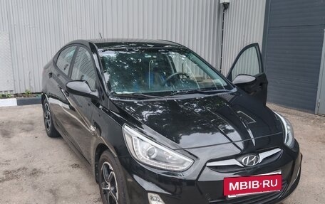 Hyundai Solaris II рестайлинг, 2014 год, 890 000 рублей, 18 фотография