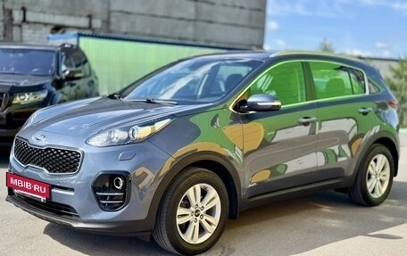 KIA Sportage IV рестайлинг, 2018 год, 2 072 000 рублей, 2 фотография
