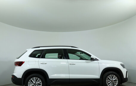 Volkswagen Taos, 2021 год, 2 330 000 рублей, 4 фотография