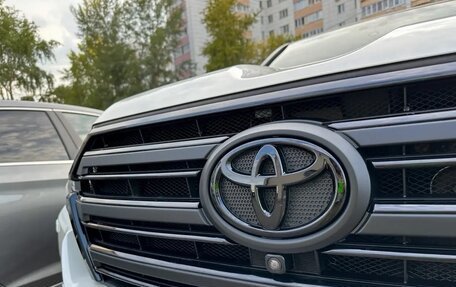 Toyota Land Cruiser 200, 2015 год, 5 500 000 рублей, 11 фотография