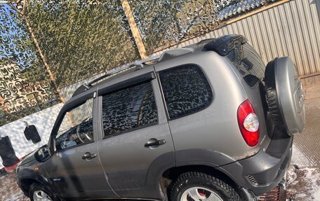 Chevrolet Niva I рестайлинг, 2010 год, 350 000 рублей, 8 фотография