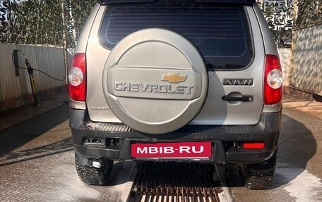 Chevrolet Niva I рестайлинг, 2010 год, 350 000 рублей, 9 фотография