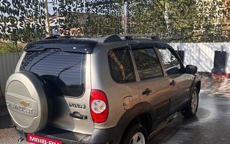 Chevrolet Niva I рестайлинг, 2010 год, 350 000 рублей, 10 фотография