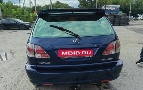 Lexus RX IV рестайлинг, 2002 год, 1 000 000 рублей, 4 фотография