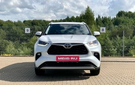 Toyota Highlander, 2026 год, 5 650 000 рублей, 2 фотография