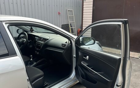 KIA Rio III рестайлинг, 2012 год, 500 000 рублей, 12 фотография