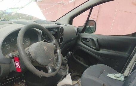 Peugeot Partner II рестайлинг 2, 2013 год, 170 000 рублей, 7 фотография