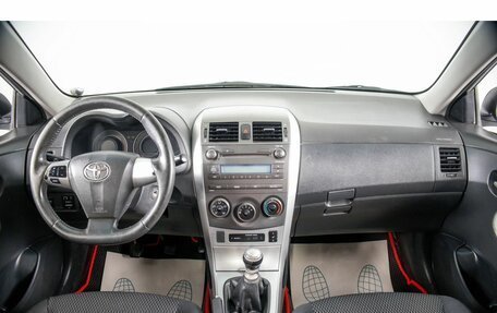 Toyota Corolla, 2011 год, 799 000 рублей, 12 фотография