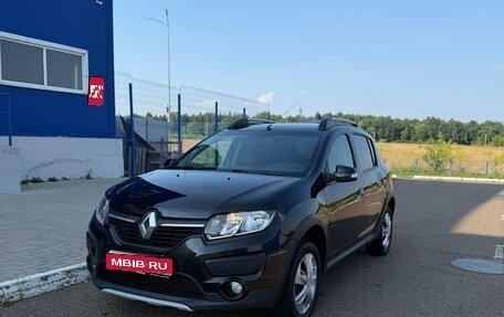 Renault Sandero II рестайлинг, 2016 год, 795 000 рублей, 1 фотография