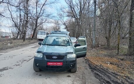 Ford Escape II, 2004 год, 500 000 рублей, 1 фотография