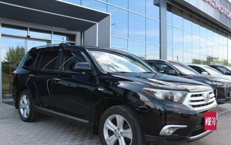 Toyota Highlander III, 2012 год, 1 490 000 рублей, 3 фотография