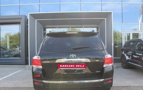 Toyota Highlander III, 2012 год, 1 490 000 рублей, 5 фотография