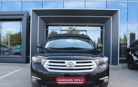 Toyota Highlander III, 2012 год, 1 490 000 рублей, 2 фотография