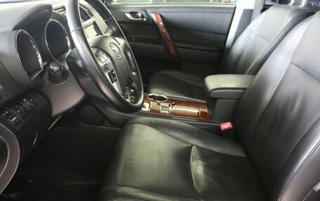 Toyota Highlander III, 2012 год, 1 490 000 рублей, 16 фотография
