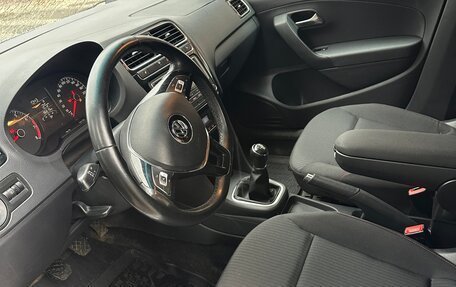 Volkswagen Polo VI (EU Market), 2017 год, 760 000 рублей, 13 фотография