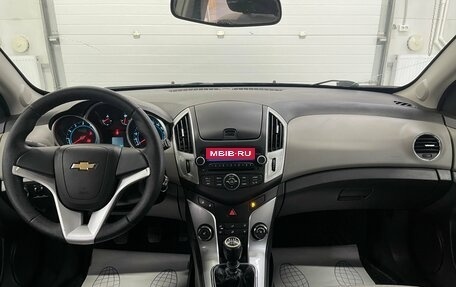 Chevrolet Cruze II, 2013 год, 699 000 рублей, 8 фотография
