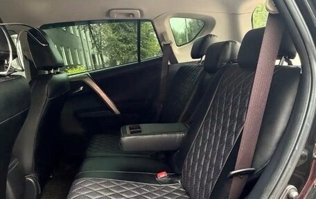 Toyota RAV4, 2013 год, 2 050 000 рублей, 11 фотография