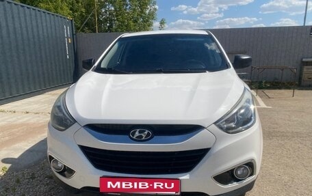 Hyundai ix35 I рестайлинг, 2014 год, 1 220 000 рублей, 4 фотография