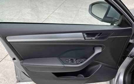 Skoda Superb III рестайлинг, 2023 год, 2 050 000 рублей, 20 фотография
