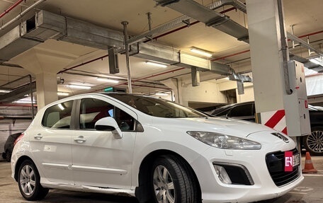 Peugeot 308 II, 2011 год, 496 000 рублей, 2 фотография