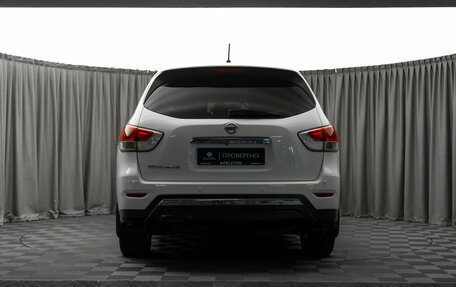 Nissan Pathfinder, 2015 год, 1 770 000 рублей, 6 фотография
