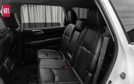 Nissan Pathfinder, 2015 год, 1 770 000 рублей, 13 фотография