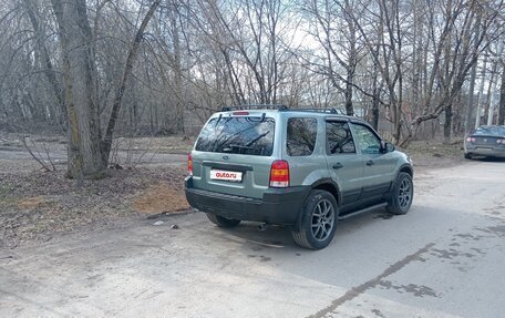 Ford Escape II, 2004 год, 500 000 рублей, 2 фотография
