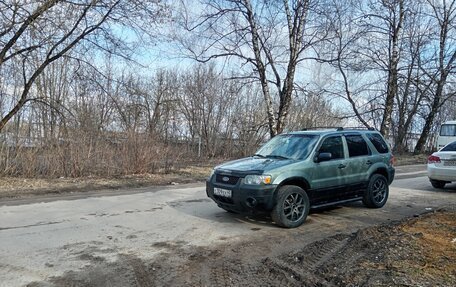 Ford Escape II, 2004 год, 500 000 рублей, 4 фотография