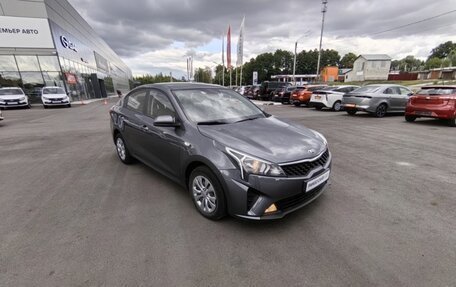 KIA Rio IV, 2021 год, 1 550 000 рублей, 1 фотография