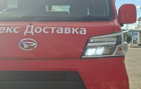 Daihatsu Hijet X, 2018 год, 1 100 000 рублей, 4 фотография