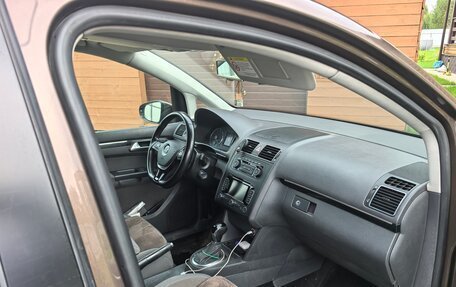 Volkswagen Touran III, 2012 год, 750 000 рублей, 7 фотография