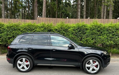 Volkswagen Touareg III, 2010 год, 2 300 000 рублей, 2 фотография